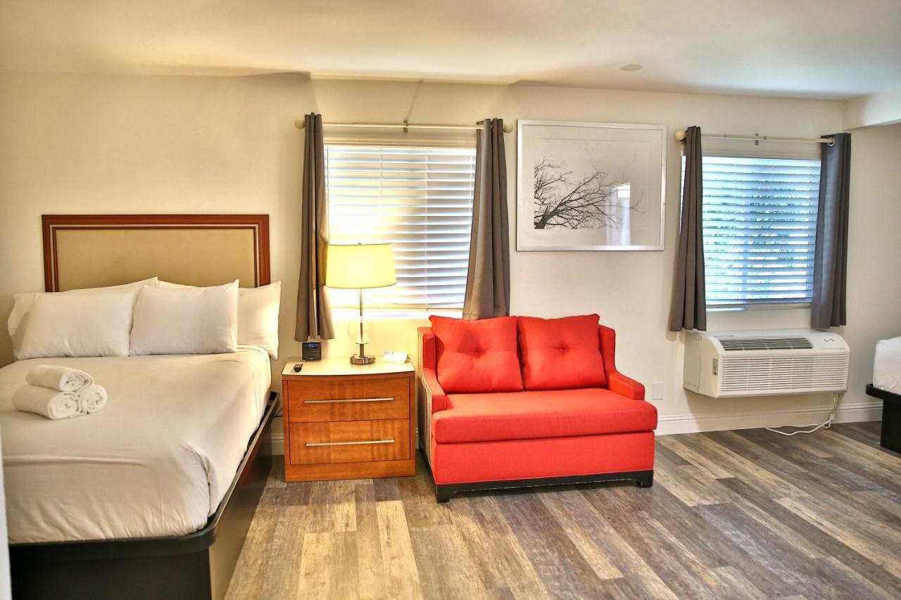Travelodge By Wyndham Crescent City Exterior foto